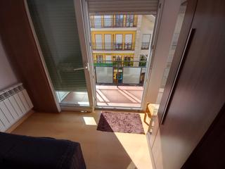 Miete Etagenwohnung  Avenida federico somarriba. Alquiler piso tres habitaciones en ampuero
