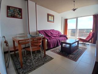 Miete Dachwohnung in Calle del voluntariado 13. Alquiler ático 2h con plaza de garaje