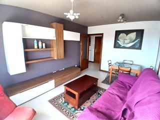 Miete Dachwohnung in Calle del voluntariado 13. Alquiler ático 2h con plaza de garaje