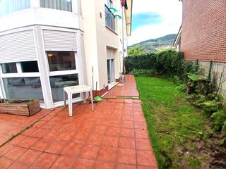 Flat  Calle tenerías. Venta bajo 2h con 74 metros de terreno en marrón