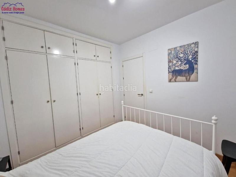 Foto 8cd598c5-6bdf-4204-9d69-5cb8a5fb617a. Piso apartamento en planta baja .zona teatro falla en Cádiz