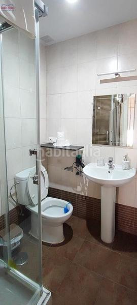 Foto aeb100ea-a5ac-49c1-9cf3-0633a05dc8bb. Piso apartamento en planta baja .zona teatro falla en Cádiz