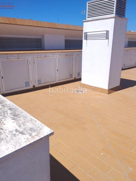 Foto b146d7f0-d1d1-4ce0-95d9-64c7af59b1dd. Piso apartamento de reciente construccion.con ascensor en Cádiz