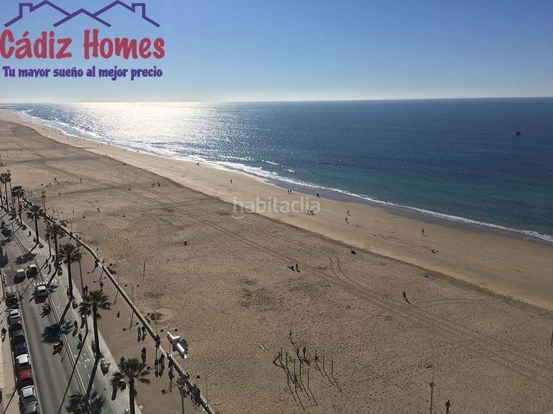 Foto 3648ad6e-5d43-42ae-9b0a-5ab762d60402. Piso frontal al mar con amplísima y espectacular terraza en Cádiz