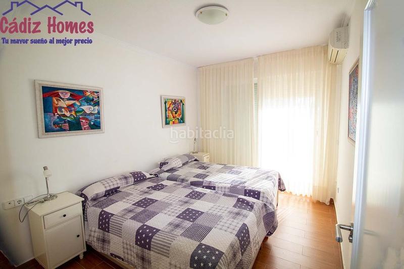 Foto 6776c120-79c0-4035-927f-c0c8c4d5ddac. Piso frontal al mar con amplísima y espectacular terraza en Cádiz