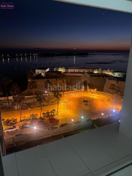 Foto d0f9fc90-e189-4f97-b100-d77d98db1165. Pis amb aparcament a La Caleta - La Viña Cádiz