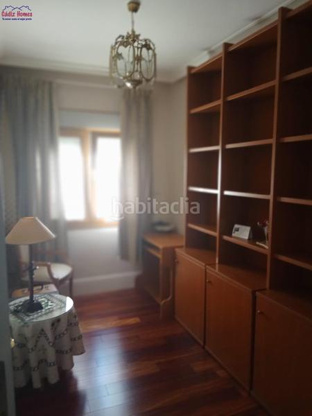 Foto 1a5b0b63-2ff1-4e98-b631-d74158a963f5. Etagenwohnung mit parking in Asdrúbal - Bahía Blanca Cádiz