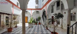 Pis a Centro Histórico. Vivienda reformada en pleno centro.zona candelaria