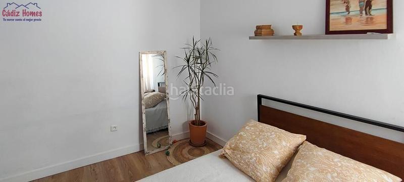 Foto b03a182d-7ff4-45e3-8cb9-50dfad16e4af. Pis a Centro Histórico Cádiz