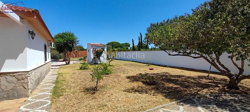 Foto 05933d98-1b3a-4fae-8edc-bf7d2a2fb839. Casa amb aparcament piscina a Los Franceses - La Vega Chiclana de la Frontera