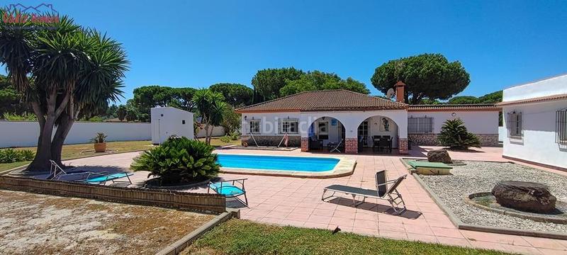 Foto 35451951-35c9-43b8-9c94-bbf4e053dd80. Casa amb aparcament piscina a Los Franceses - La Vega Chiclana de la Frontera