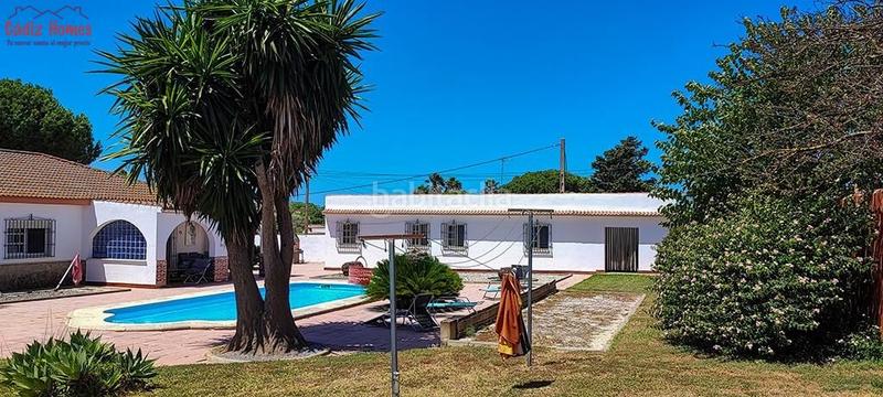 Foto 6dfb52ae-80c2-4687-8b75-465e57288408. Casa amb aparcament piscina a Los Franceses - La Vega Chiclana de la Frontera