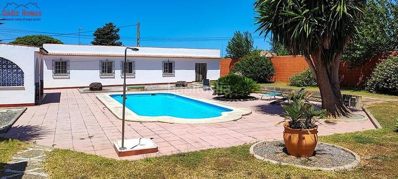 Foto 73d08e98-8f44-49f8-a124-7e8dceecdb85. Casa amb aparcament piscina a Los Franceses - La Vega Chiclana de la Frontera