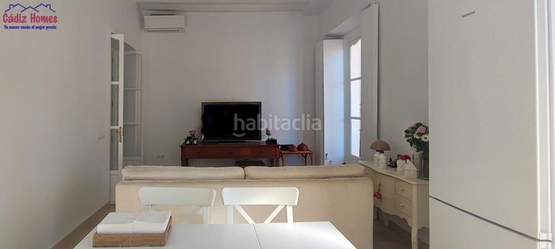 Foto be4452c9-889a-48ab-ac75-21862f2520d2. Pis amb calefacció a Alameda - Mentidero - Teatro Falla Cádiz