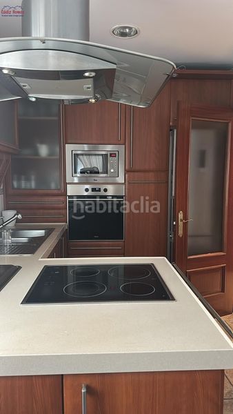 Foto 505c1072-e397-4d95-b53b-a7e3dc86525b. Appartamento con parcheggio in astilleros - la paz - loreto - el corte inglés Cádiz