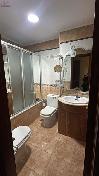 Foto ec02178c-bc1e-4849-a475-b7cf80effbe3. Appartamento con parcheggio in astilleros - la paz - loreto - el corte inglés Cádiz