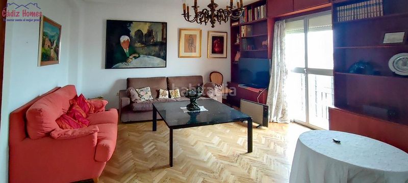 Foto de1b2b17-a8e9-4d80-9130-1ba7819bfe81. Pis amb aparcament a Asdrúbal - Bahía Blanca Cádiz