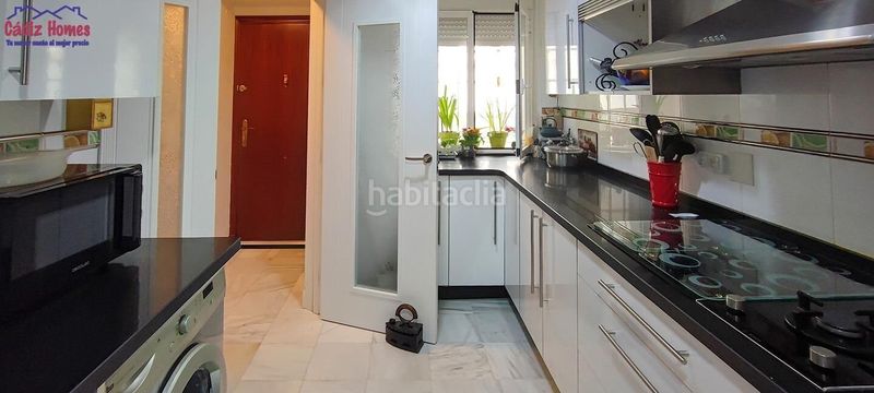 Foto 76b9655c-ea01-468b-8c5f-9e440c0a6e29. Pis a Centro Histórico Cádiz