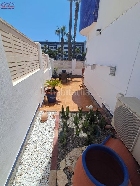 Foto f48a4ac2-2c2c-416e-b81f-b964af11f8dd. Casa amplio unifamiliar a escasos metros de la playa en Ejido (El)