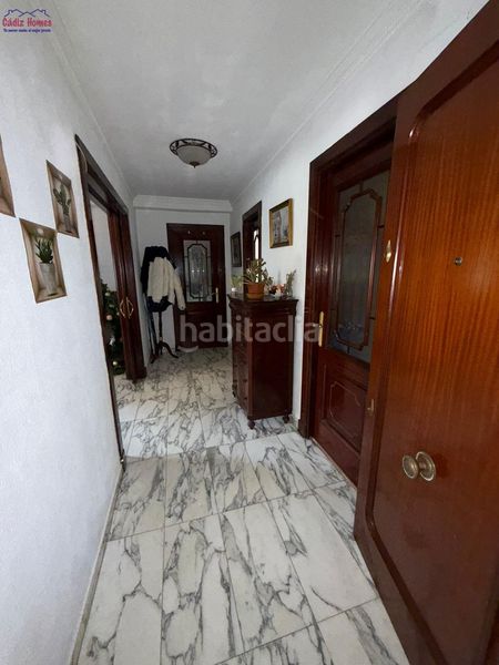 Foto cb1c30fe-1bfa-4117-90cb-f498309c4ef4. Pis a Paseo Marítimo - San José - La Laguna Cádiz