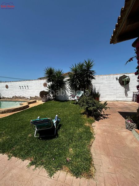 Foto 3f89cc97-cabe-49ed-9976-6dda2bd2d8d6. Casa a Núcleo urbano Chiclana de la Frontera