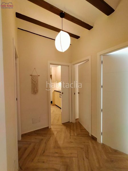 Foto d8a70835-421f-47c9-9522-6effe93923a5. Pis a Centro Histórico Cádiz