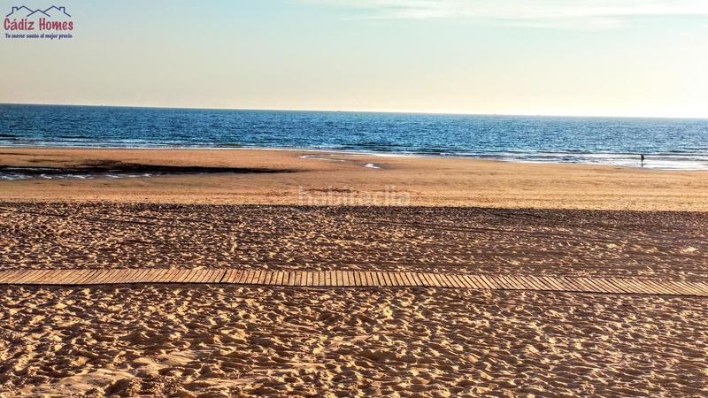 Foto 97fd919b-ed7d-4a6d-8d99-740eb52ae6e4. Piso vivienda frontal al mar con garaje en Paseo Marítimo - San José - La Laguna Cádiz