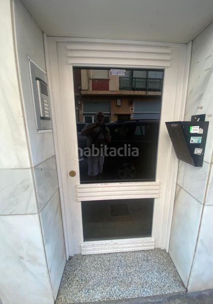 Foto 19941364-e7b2-4c3a-9f18-f1bcb7e03ba2. Pis a carrer del mestre lope 48 a El Castell Burjassot