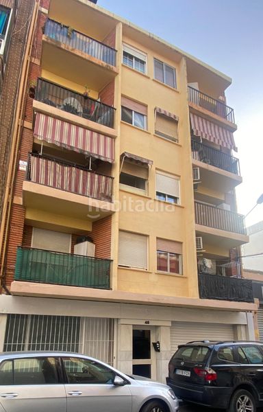 Foto a64d829e-edba-4e33-8b31-7c40207021e7. Pis a carrer del mestre lope 48 a El Castell Burjassot