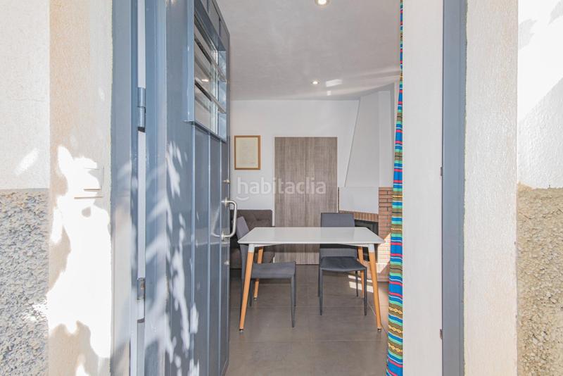 Foto 33a1272a-05a3-4b17-acc6-7466e3ea0cef. Casa pareada espectacular casa totalmente reformada en Quéntar