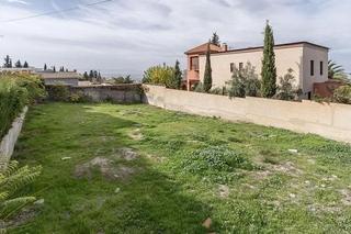 Terreno residencial  Calle clavel. Oportunidad de parcela en colinas bermejasmonachil
