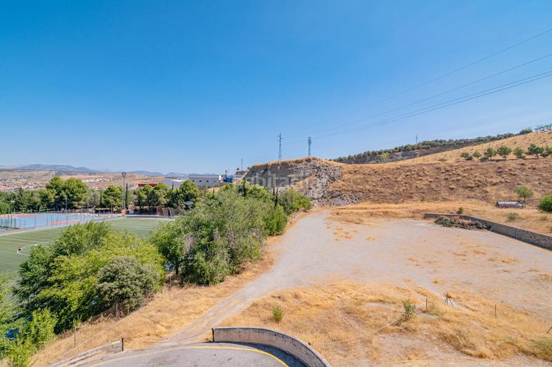 Foto d0a816dc-8075-4959-bd28-8c47a4b2ed01. Attico con riscaldamento parcheggio in Cájar