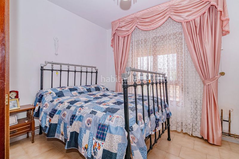 Foto 4a1d4f49-4a43-4d27-8cc7-73b856a3bfa7. Apartament a Baza