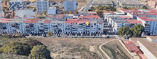 Appartement à Avenida de la raza 13. Vivienda alquilada en av. de la raza, huelva