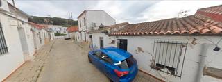Casa adossada  Calle santa barbara. Casa para reformar en minas del río tinto