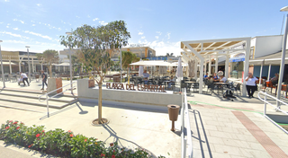 Local commercial  Avenida alcaldesa maría regla jiménez. Local en parque empresarial  el espartal