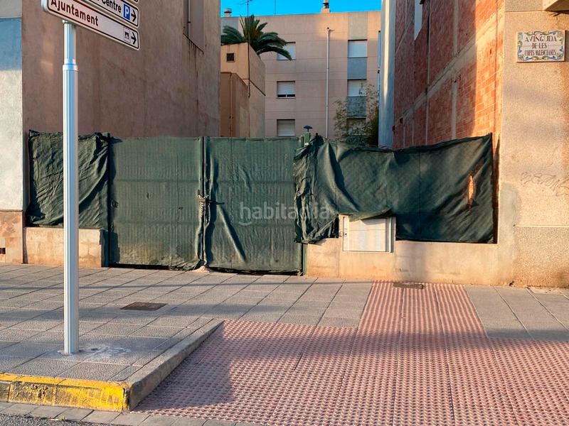 Foto 8ed898d8-f83a-49c5-96e9-bd263c3ce7c7. Terreno residencial en avinguda de les corts valencianes 1 sue en Benicarló