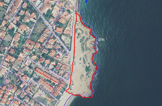Wohngrundstück in Camí dels boverals 33. Terreno junto al mar