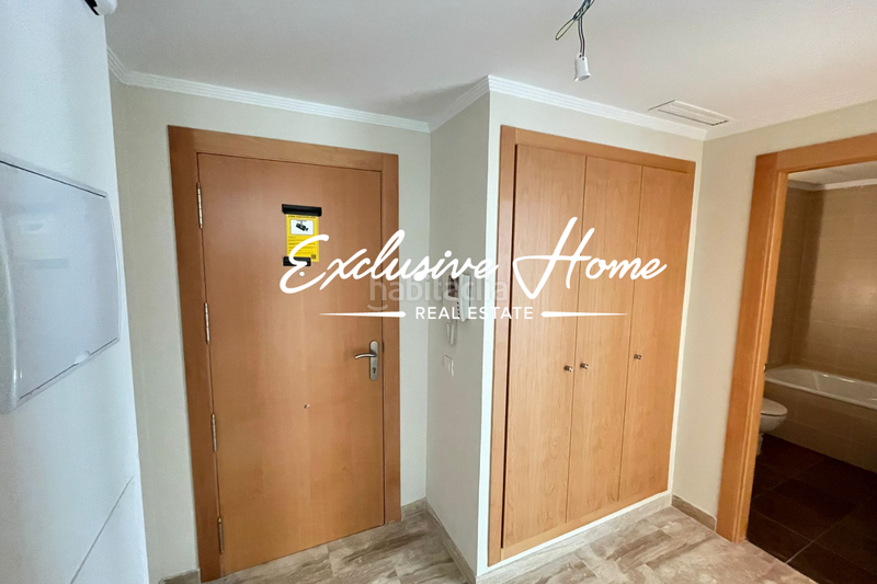 Foto 32d355f0-b40b-4b77-ac40-2399f996bc79. Appartamento in carrer galicia 3 in Torreblanca