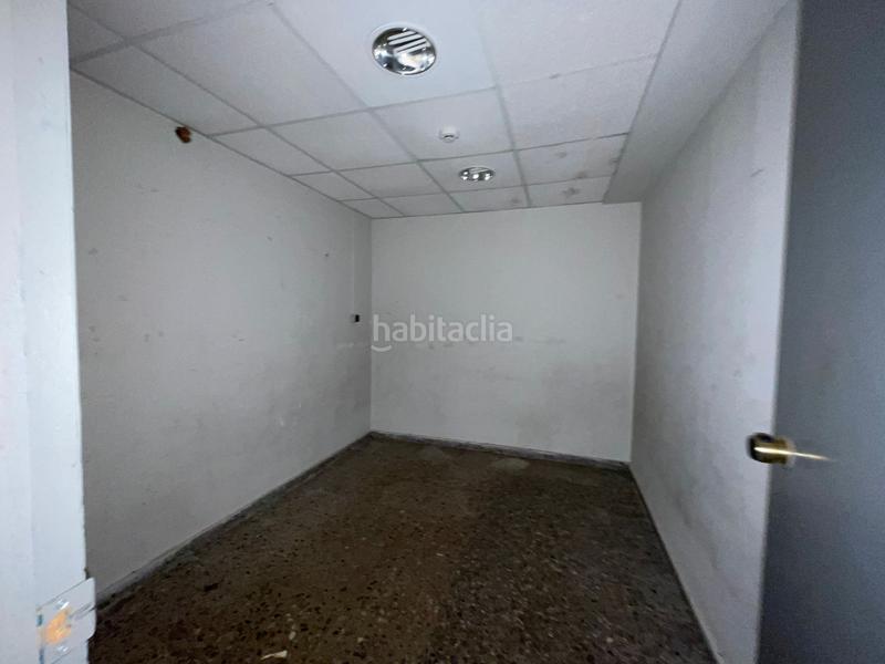 Foto 0ffa0341-540a-4a78-b57b-8ef156670379. Geschäftsraum in avinguda del cedre 41 in Piscinas Villarreal / Vila - real