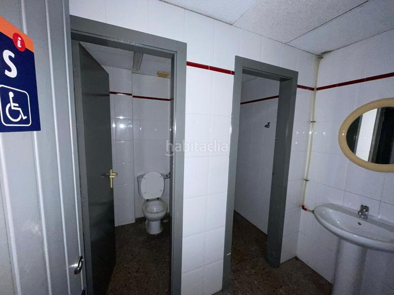 Foto c8b855b8-f995-4ed8-8a15-e91bf99f5a0f. Geschäftsraum in avinguda del cedre 41 in Piscinas Villarreal / Vila - real