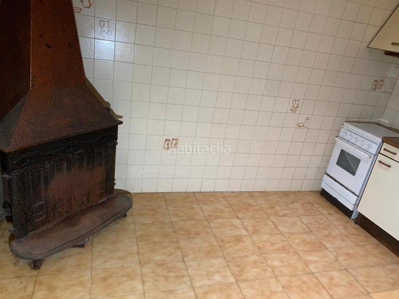 Foto 2827b2f0-e59c-419d-bcc7-a36032c1840f. Casa in carrer de sant llorenç 20 in Cálig