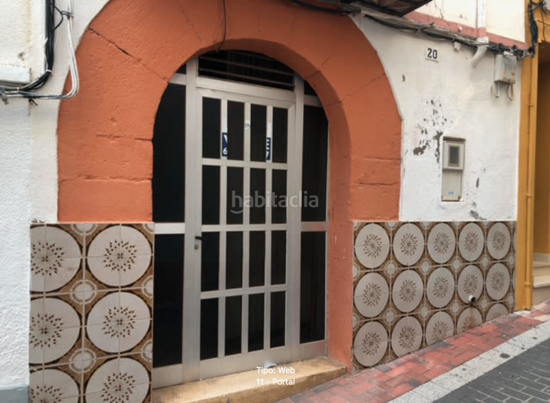 Foto 7d263dee-a7b1-4f2b-b000-1606b44b2a65. Casa in carrer de sant llorenç 20 in Cálig