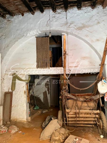 Foto 71255810-4719-4e2a-b0fd-0de0a2d3c20c. Mas dans carrer de la puríssima 3 dans Jana (la)