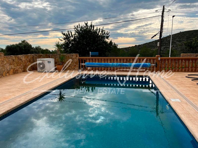 Foto 2a11986f-b5b6-4188-853d-8eeead096e9b. Chalet dans carrer sant sebastià 1 dans Costa Sur Peñíscola