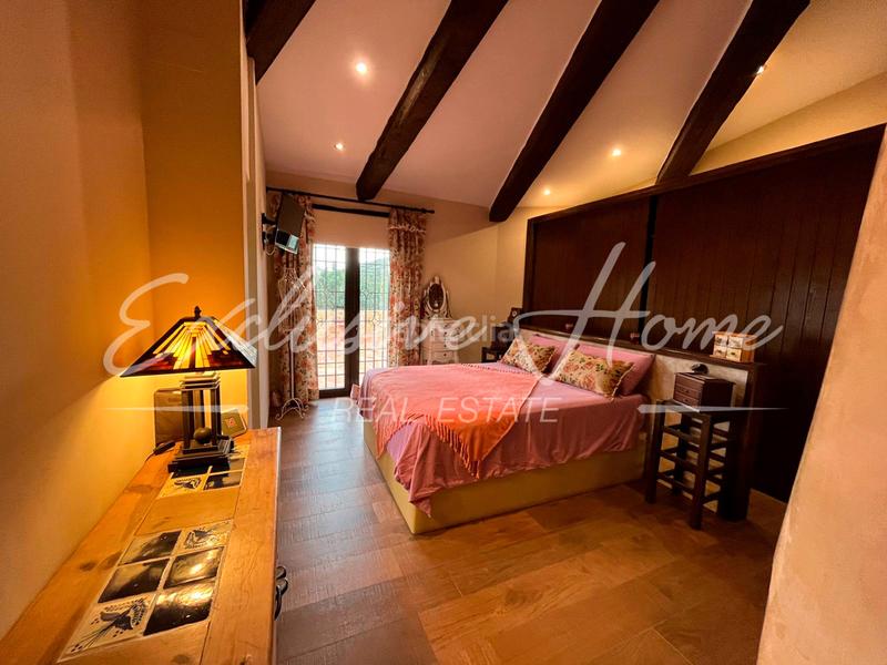 Foto 5a364b68-4b72-470b-bf9c-ef3c08916868. Chalet dans carrer sant sebastià 1 dans Costa Sur Peñíscola