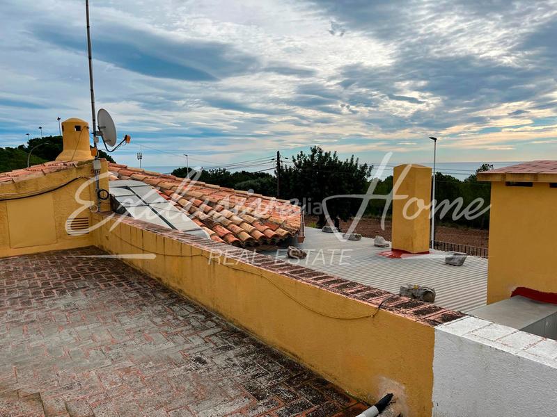 Foto bf858ab2-ef5d-46d5-b0c6-0df2f530785b. Chalet dans carrer sant sebastià 1 dans Costa Sur Peñíscola