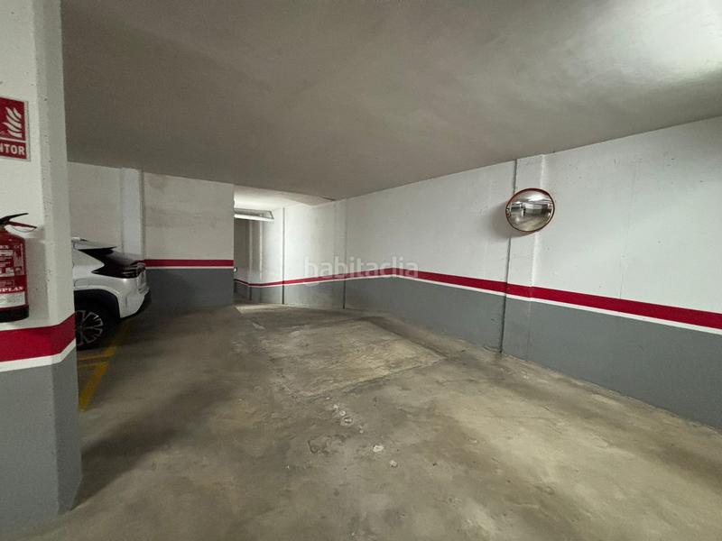 Foto b6023313-e4ca-43c0-afce-b65968e5d63e. Parking coche en Estación - Universidad Castellón de la Plana