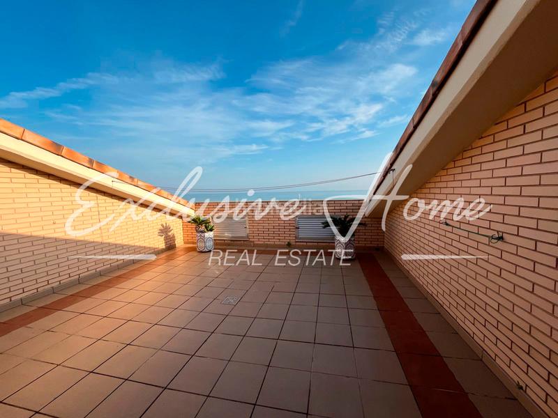 Foto a07b135e-cc40-4e5d-a0b9-0a86f0353518. Duplex with heating in Puerto Benicarló