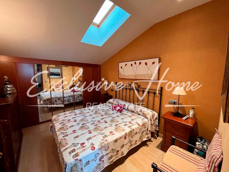 Foto bebd8bc0-fb92-46d7-8979-7d26454bc9df. Duplex with heating in Puerto Benicarló